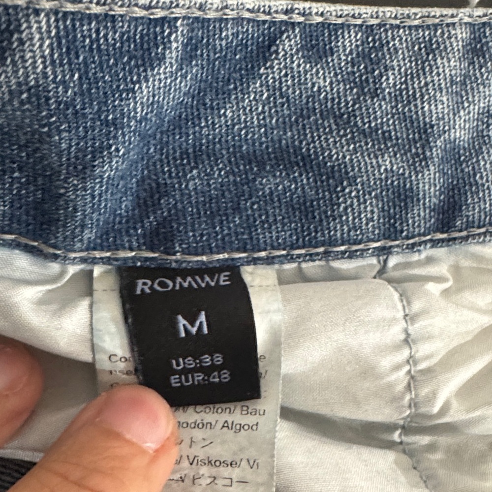 ROMWE Men Cotton Star Pattern Straight Leg Baggy Jeans - Picture 2 of 5